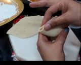 A picture of step 5 of Chowmein samosa.