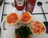 A picture of step 5 of Jumbo King Prawn Bap.