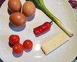 A picture of step 1 of Mexican Scrambled Eggs.