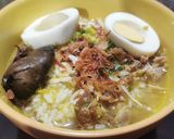 Foto langkah ke 4 dari resep Soto Ayam Kuah Kuning Bening.