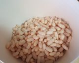 Foto del paso 3 de la receta: Ensalada de alubias blancas y fresquitas de la Brigada Espartana
