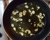 Foto del paso 5 de la receta Níscalos al ajillo