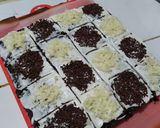 Foto langkah ke 5 dari resep Eggless Chocolate Cake (Kue Potong).