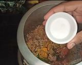 A picture of step 4 of Masala Mutton khichdi.