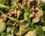 Foto del paso 2 de la receta: Ensalada con aguacate y champiñones macerados