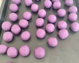 A picture of step 1 of Purple Sweet Potato Ball.