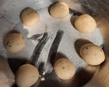 A picture of step 2 of Kachori.