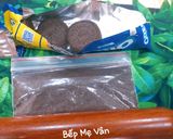 Hình bước làm 3 của món Chậu cây từ sôcôla và bánh oreo