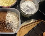 Foto langkah ke 1 dari resep Brownies Simple No Mixer.