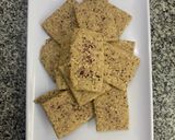 Foto del paso 2 de la receta: Crackers saladas integrales con semillas