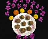 A picture of step 4 of Sesame Peanut Laddoo.