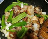 Foto del paso 2 de la receta: Pollo en salsa de Loja