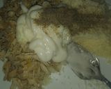 A picture of step 2 of Chicken cheese balls.