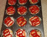 A picture of step 2 of Veggie cakes with tuna.
