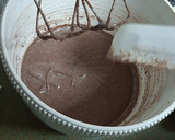 Foto del paso 6 de la receta: Bizcocho de mármol (sin lactosa, sin fructosa y sin gluten)
