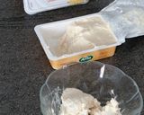 A picture of step 2 of Cream Cheese and Sausage Toasts.