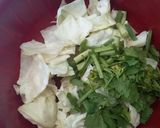 Foto langkah ke 1 dari resep Sup Tulang Ayam.