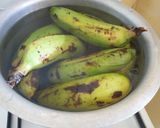 A picture of step 1 of Cinnamon Grilled Bananas.