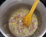 A picture of step 2 of Fried rice.