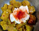 A picture of step 1 of Butter chicken.