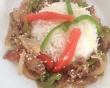 A picture of step 3 of Magoline beef with veggies &boil rice.