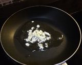 Foto langkah ke 2 dari resep Tumis kentang wortel.