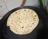 A picture of step 4 of Leftover Potato cheese paratha.