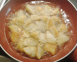 Foto del paso 7 de la receta: Huevos con patatas langostinos y gulas