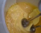 Foto langkah ke 2 dari resep Bolu Coklat Topping Keju.