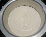 A picture of step 2 of Sponge dosa or set dosa.
