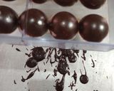 Foto del paso 4 de la receta: Bombones de chocolate