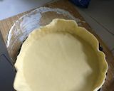 Foto langkah ke 4 dari resep Quiche Lorraine.