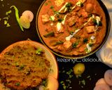 A picture of step 3 of Karnataka famous Akki ki roti with Hyderabadi paneer.