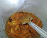 A picture of step 1 of Prawn masala.