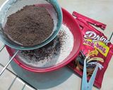 Foto langkah ke 3 dari resep Brownies kukus drink beng beng tanpa mixer dan oven.