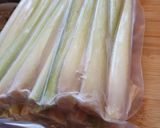 Foto langkah ke 2 dari resep 35_ Sate Lilit Kelapa.