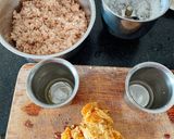 A picture of step 1 of Red Poha Cup Puttu.