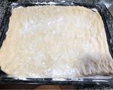 Hình bước làm 4 của món Cinnamon Rolls - Bánh Mì Cuộn Hương Quế