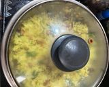 A picture of step 3 of Matar Onion Poha (Healthy morning breakfast).