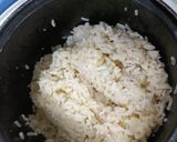 Foto langkah ke 3 dari resep Butter rice mudah pake rice cooker.