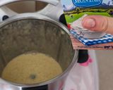 Foto del paso 4 de la receta: Helado de tarta de queso con mermelada de fresa