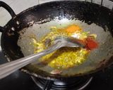 A picture of step 2 of Kacche kele ki sabzi.
