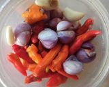 Foto langkah ke 1 dari resep Lele santan pedas.