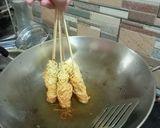 Foto langkah ke 3 dari resep Ayam Gulung Mie.