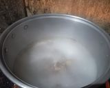 Foto langkah ke 2 dari resep Sup tulang sapi.