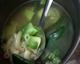 Foto langkah ke 5 dari resep Sup makaroni sederhana pedas.