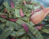 Foto del paso 3 de la receta: Judías salteadas con jamón serrano