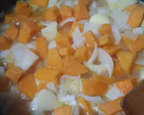 Foto del paso 5 de la receta: Puré de calabaza, zanahoria y cebolla toque de comino y jengibre