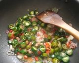 Foto langkah ke 1 dari resep Daging cabe hijau.
