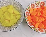 Foto langkah ke 6 dari resep Sop tulang sapi.